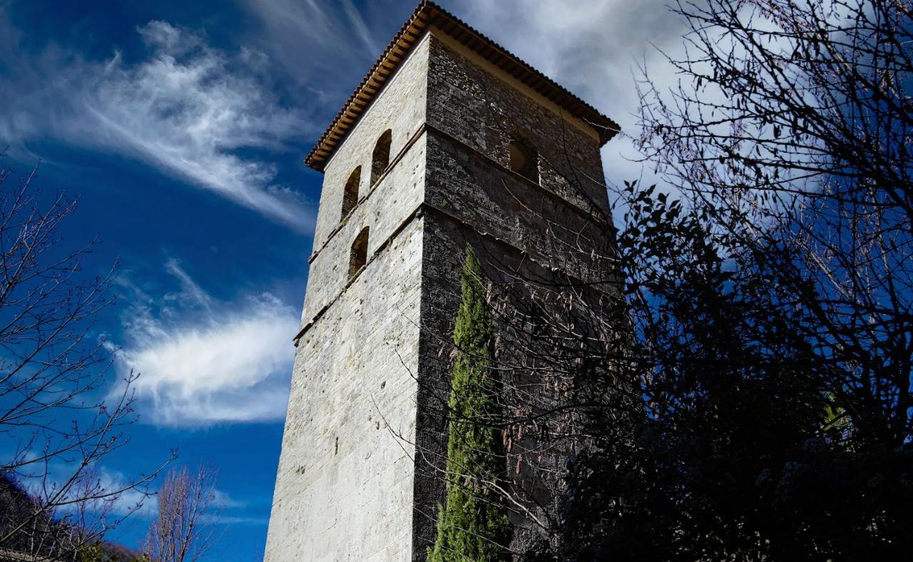 Abbazia Ss. Quirico E Giulitta Hotel Micigliano ภายนอก รูปภาพ