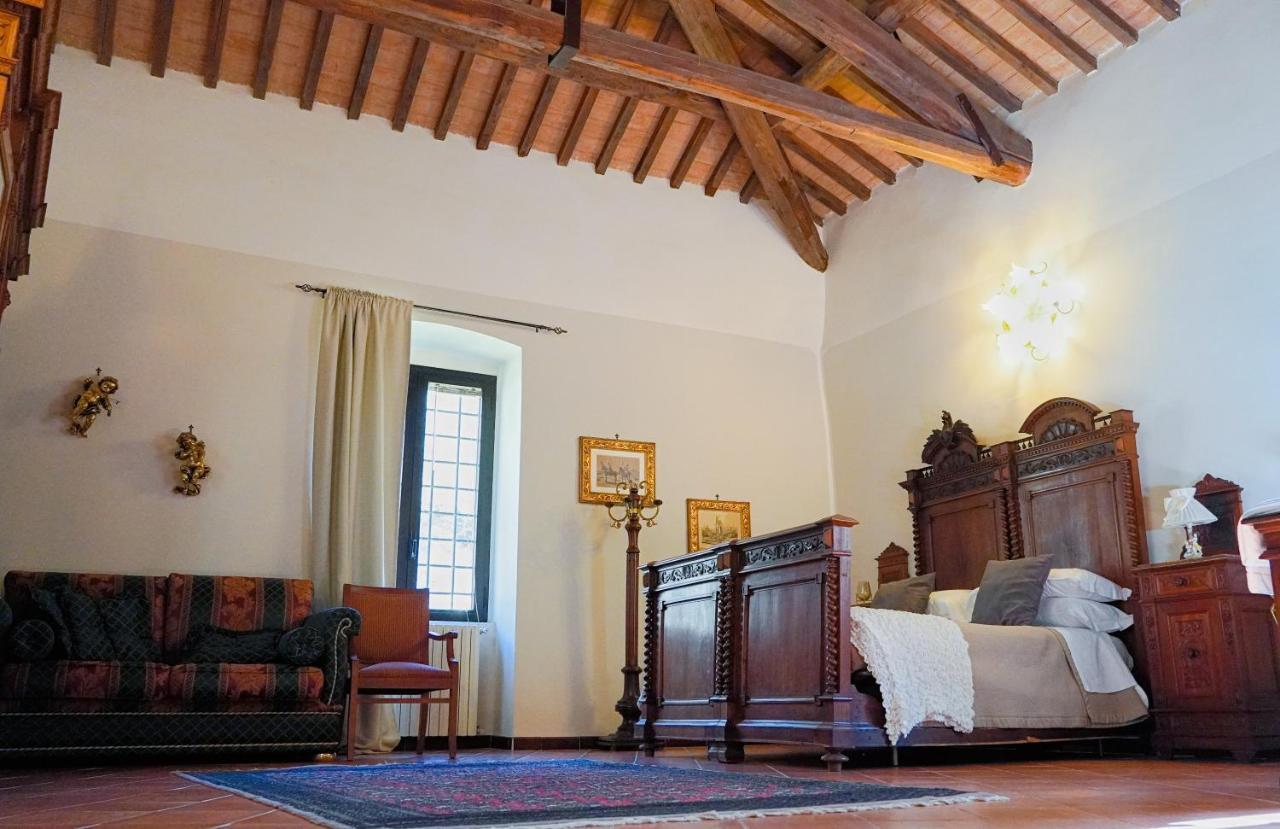 Abbazia Ss. Quirico E Giulitta Hotel Micigliano ภายนอก รูปภาพ
